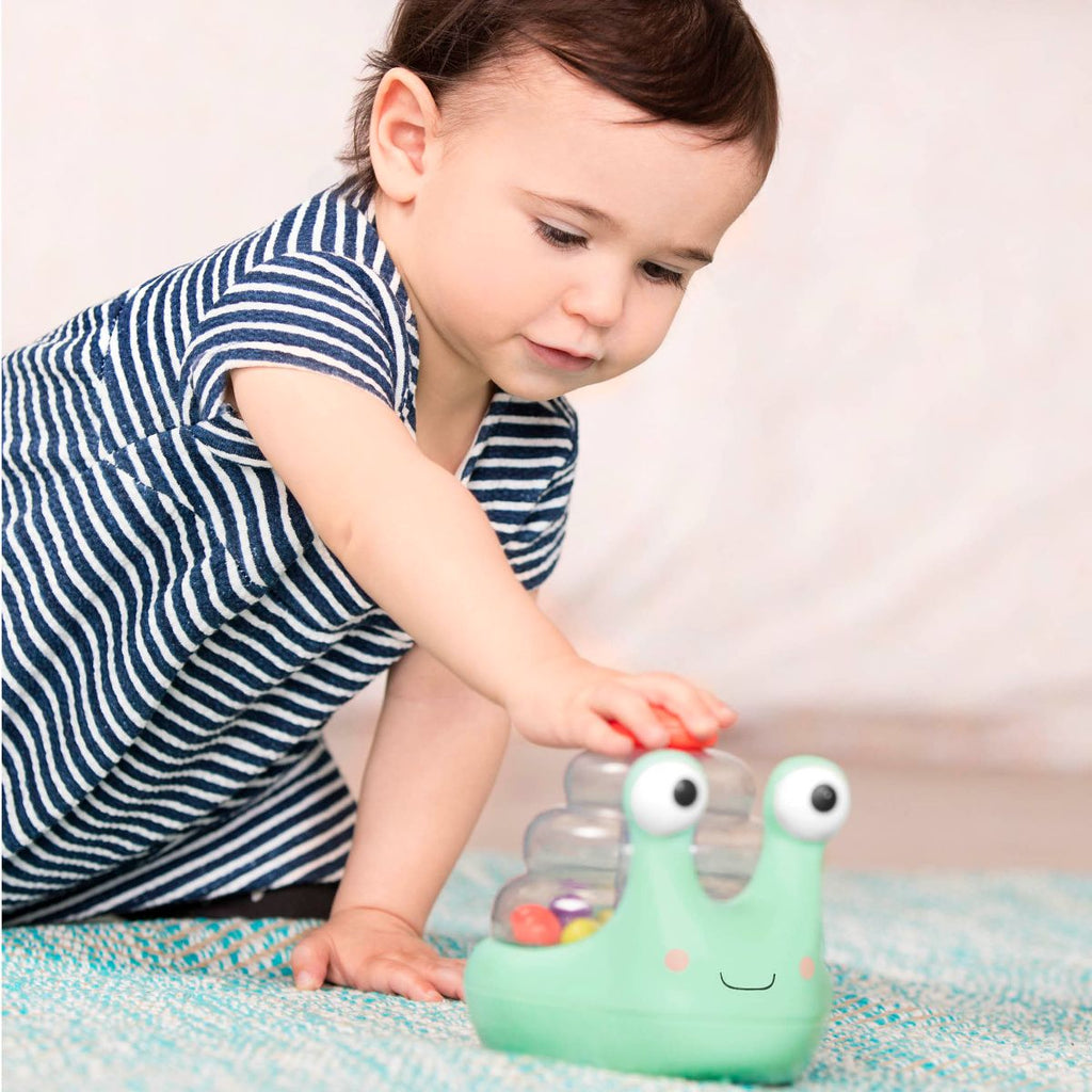 Escar-Glooooow Snail Toy